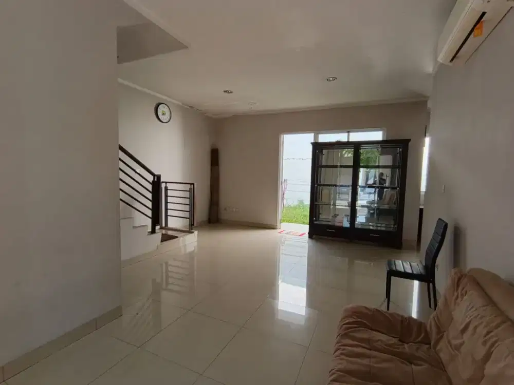 3AC Semi Furnished Lebar 8 Cluster Bluebell, Summarecon Bekasi *168