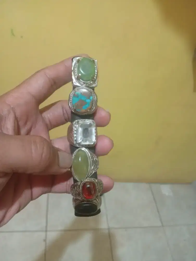 Di jual koleksi lama
