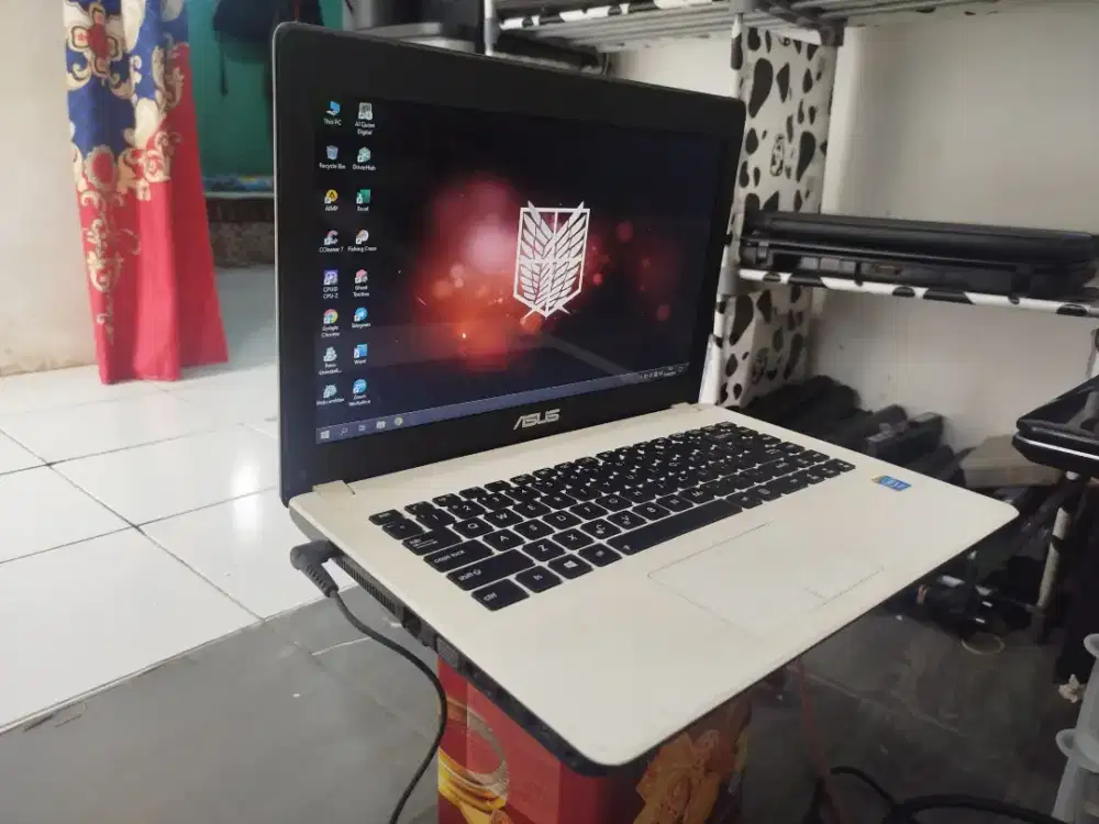 Laptop ASUS X451C