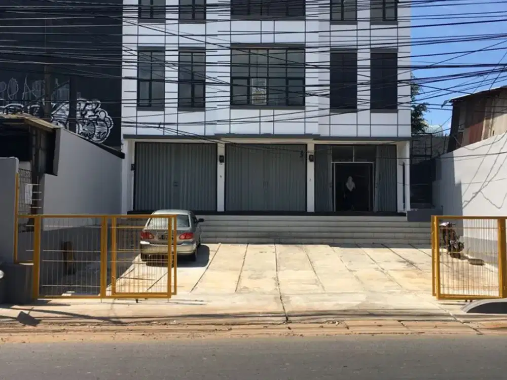 Ruang Usaha 3 Ruko Gandeng Strategis di Pondok Kelapa, Jakarta Timur *494