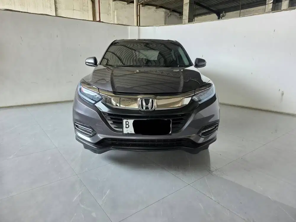 Honda HRV SE AT ( Matic ) 2018 Abu2 Tua km 55rban plat ganjil Mulus