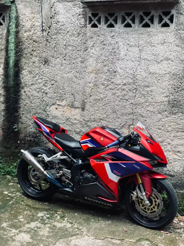CBR 250RR RED DOFF 2018