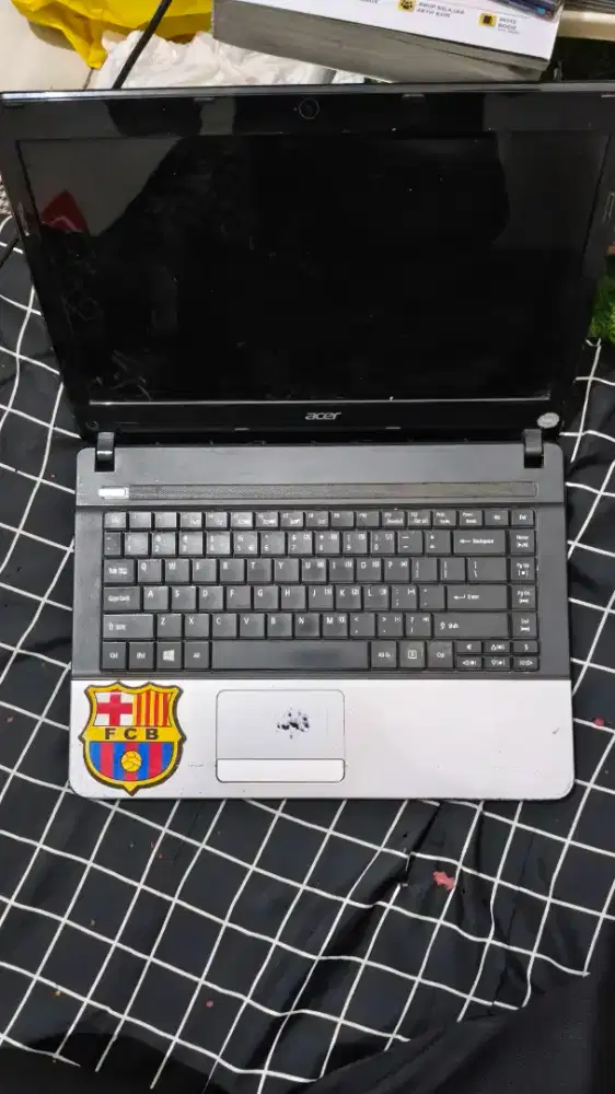 laptop Acer Aspire E1-421