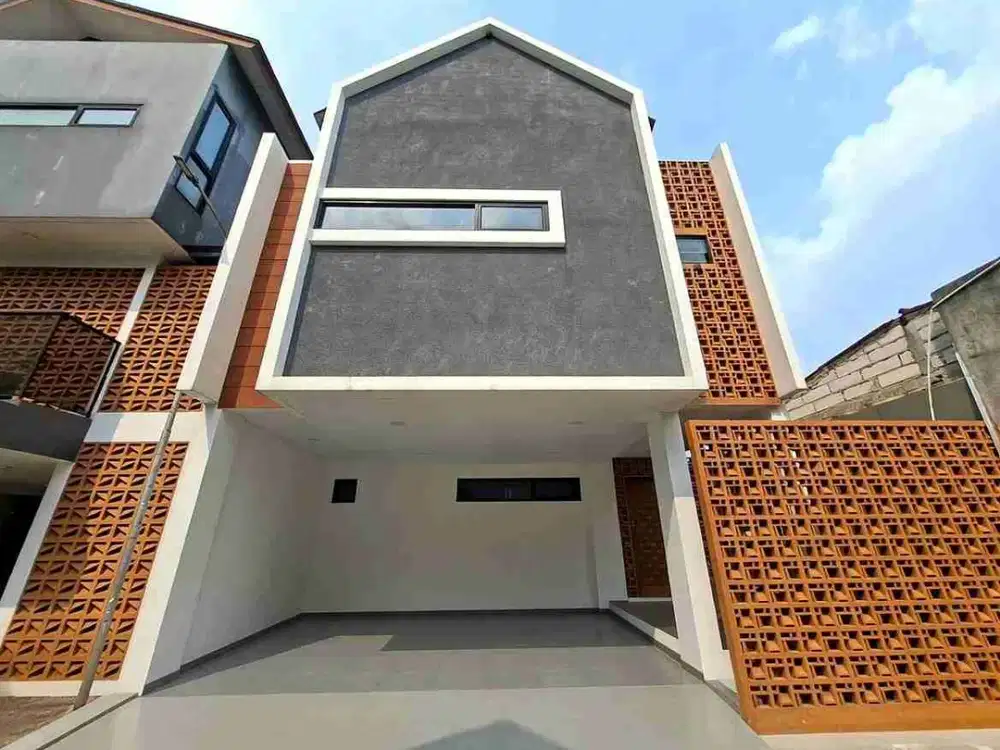 di jual rumah mewah lokasi sangat strategis di jagakarsa