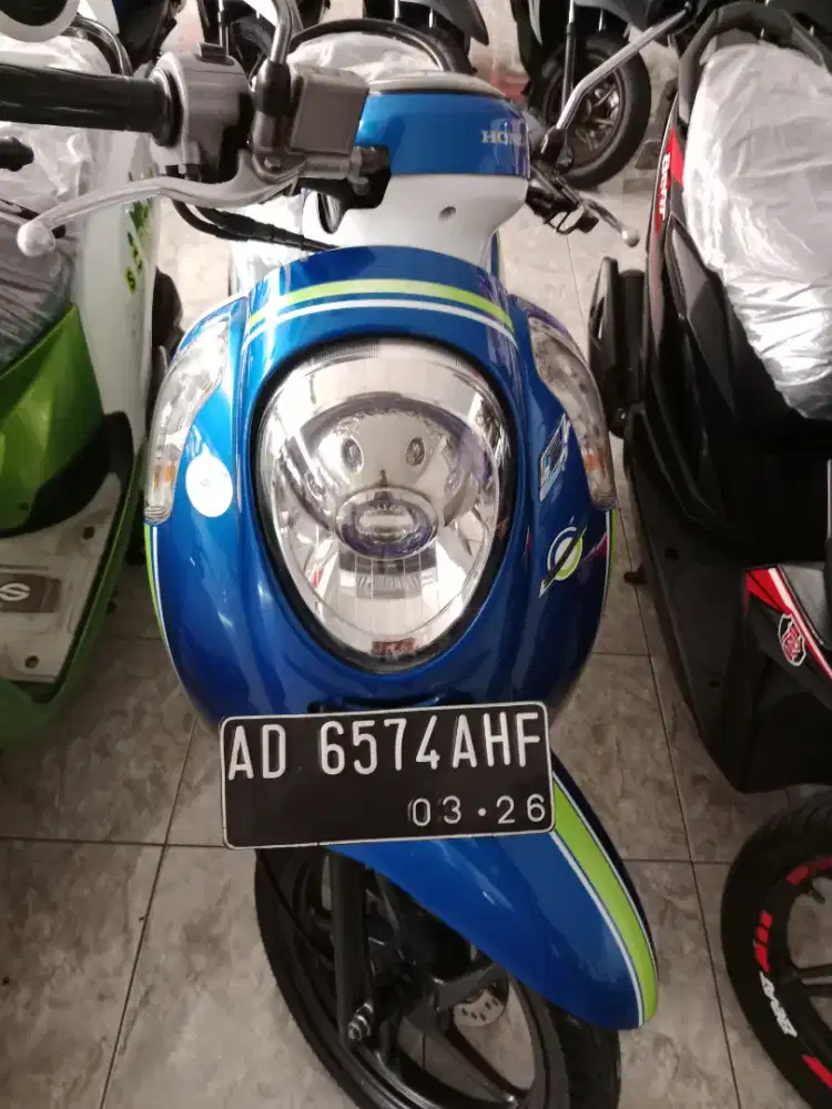 Honda scoopy fi 2016