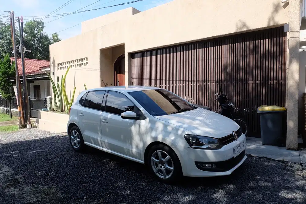 Dijual vw polo at 2011 (service record)