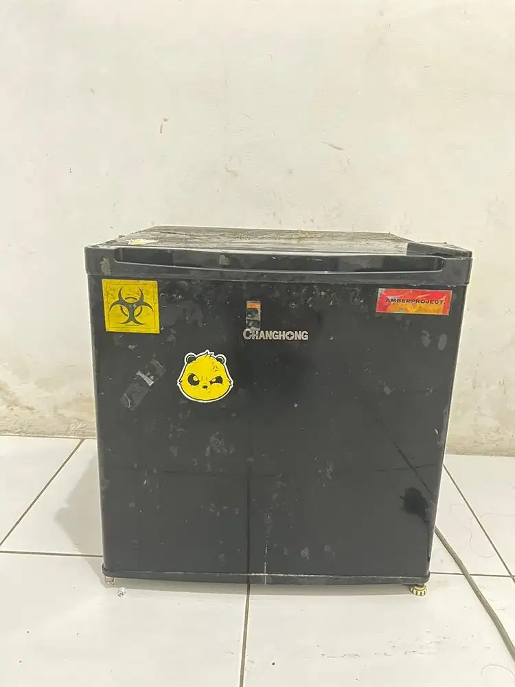 Jual Kulkas Mini Changhong, Masih Bagus