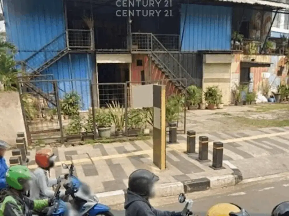 Disewakan Tanah Lokasi Hook Bagus Untuk Usaha Di Jakarta Selatan