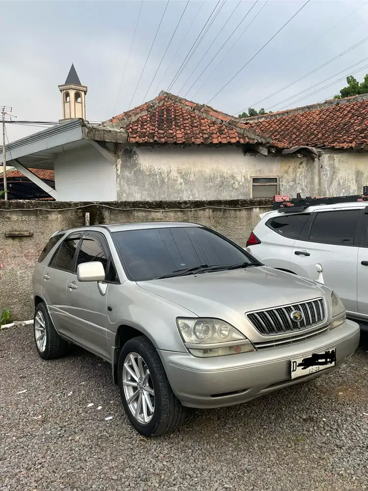 Toyota Harrier 2001 Bensin