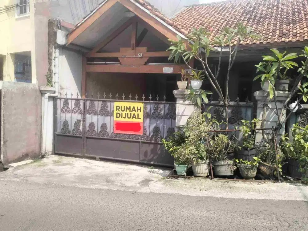 Dijual Rumah Strategis di Beji Kota Depok