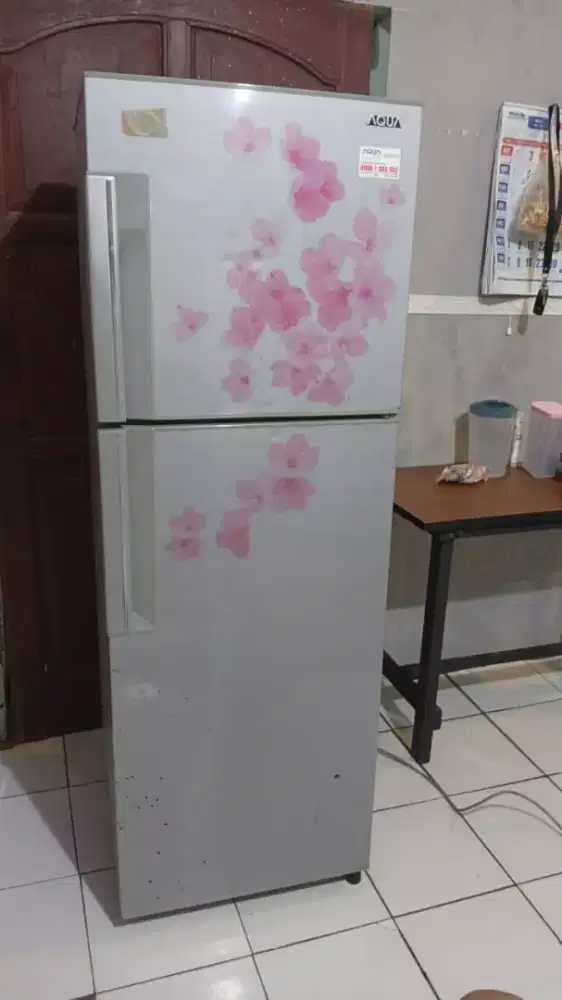 Kulkas Aqua 2 pintu NORMAL BEKU