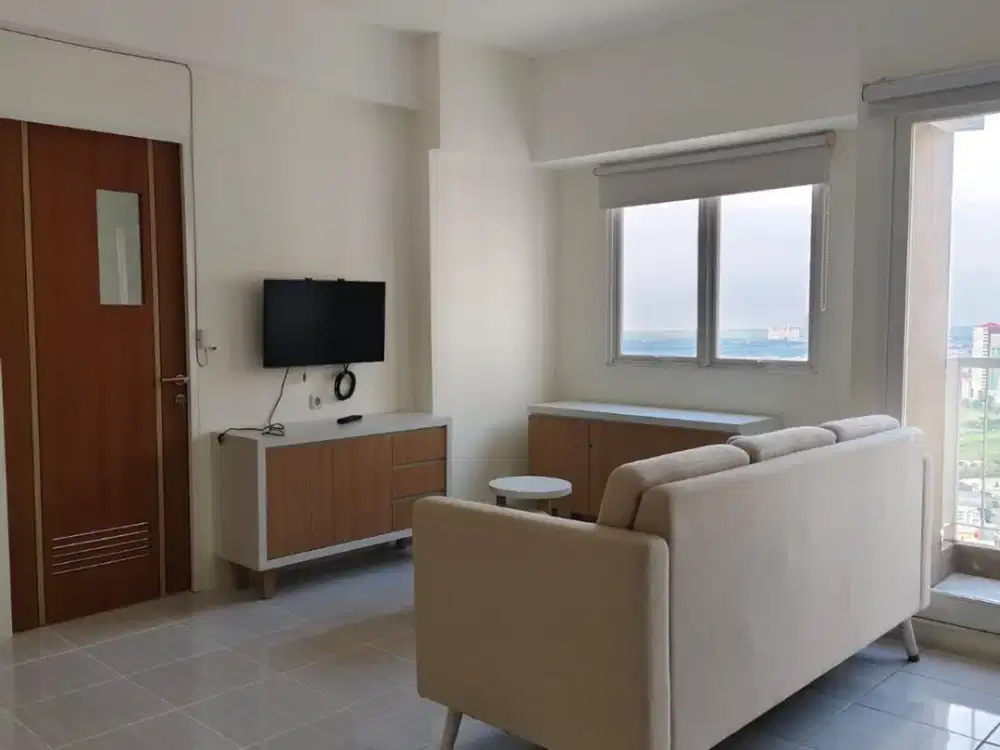 Disewakan Apartemen Puncak Dharmahusada, Raya MERR 3BR Furnished Baru Gress dekat UNAIR, Galaxy Mall