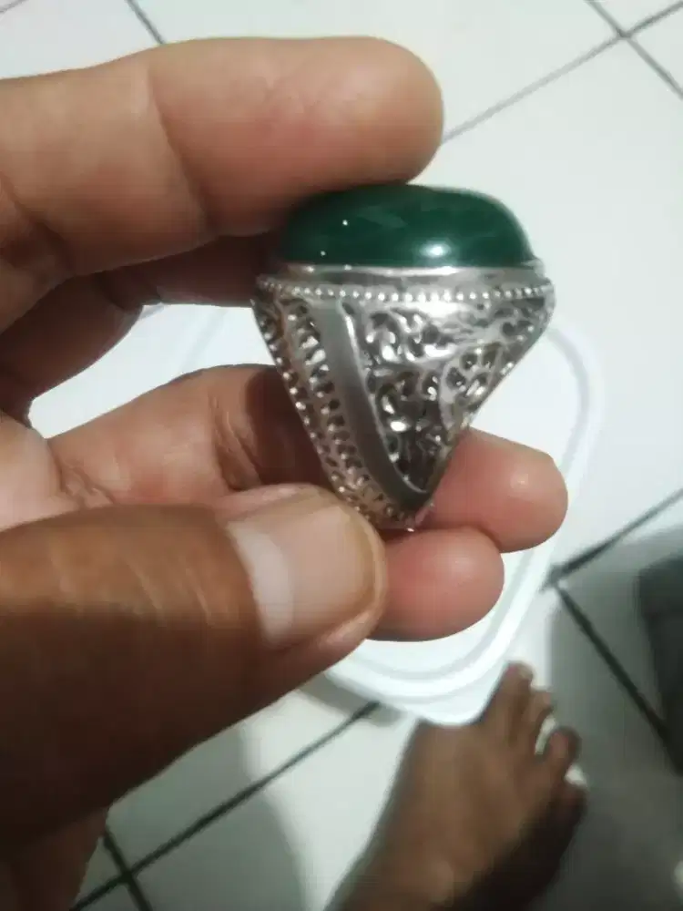 Batu Giok Ijo Botol China