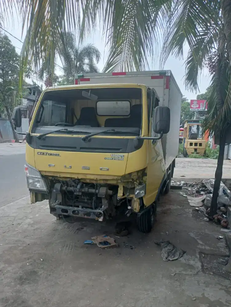 DIBUTUHKAN TUKANG LAS , KETOK & CAT MOBIL BERPENGALAMAN DI BANDUNG