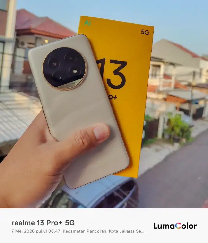 Realme 13 Pro Plus 5G Fullset RAM 12/512 GB Kamera Periskop Zoom 120x