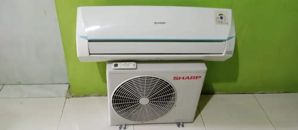 AC Sharp Thailand 1/2 PK like new ,jual incloud pasang