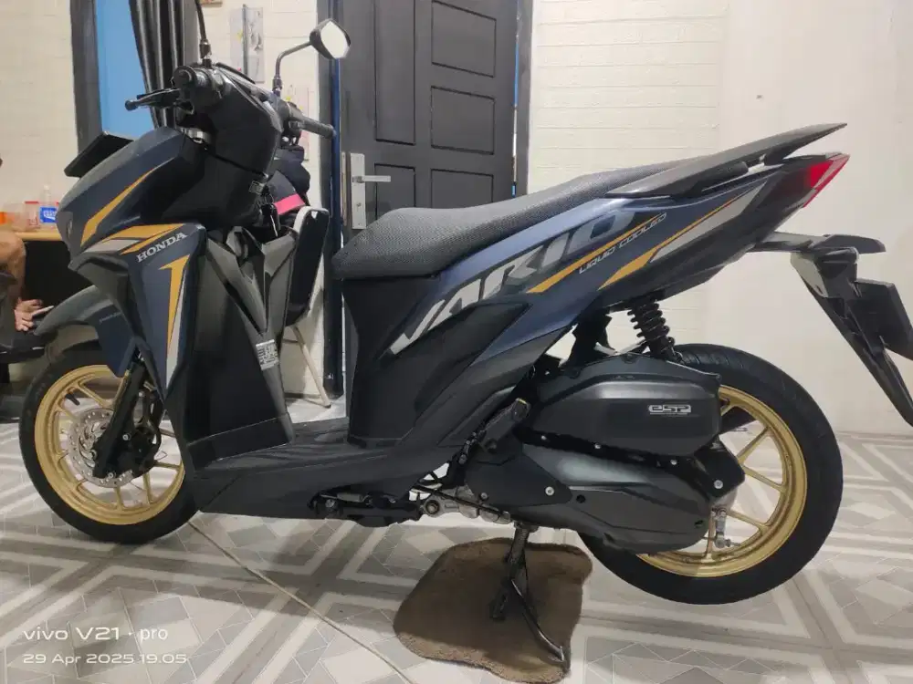 JUAL VARIO 125 ISS TAHUN 2021
