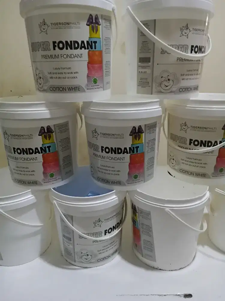 Jual Bekas ember Fondan 5 kg