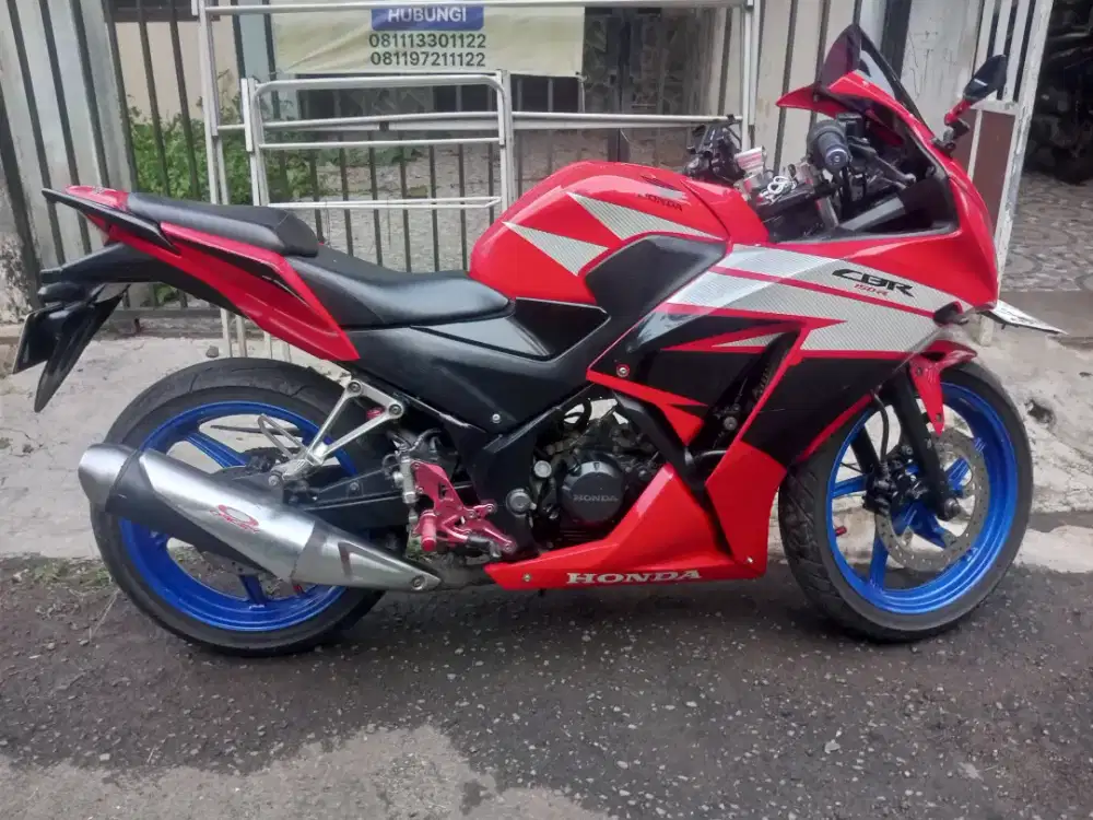 Honda CBR 150R Merah 2014