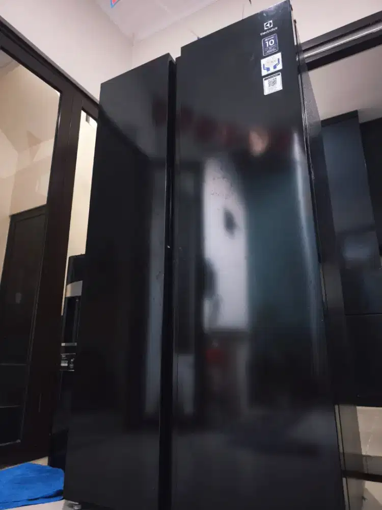 Electrolux side by side 624L