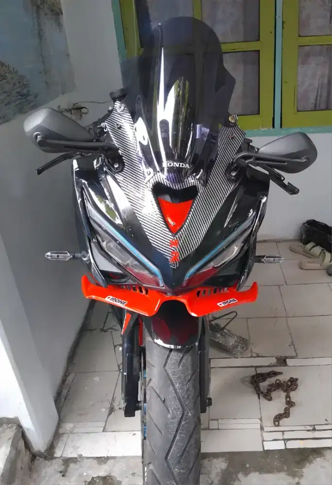CBR 150R Facelift 2016