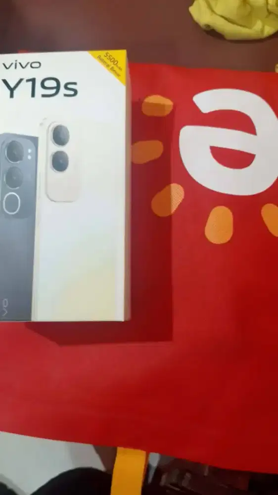 Jual hp vivo y19s ram 4+4/64