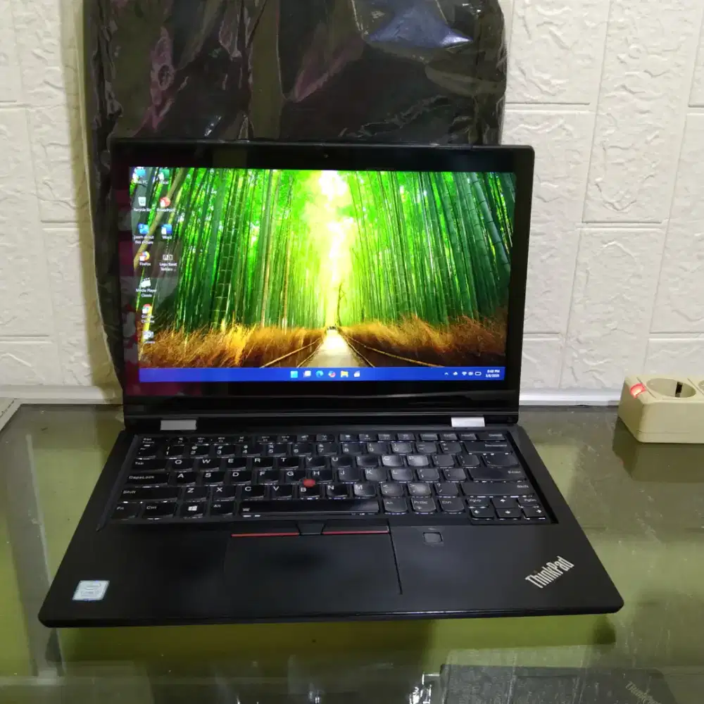 Lenovo thinkpad l380 yoga core i7 ram 8gb ssd nvme 500gb layar sentuh
