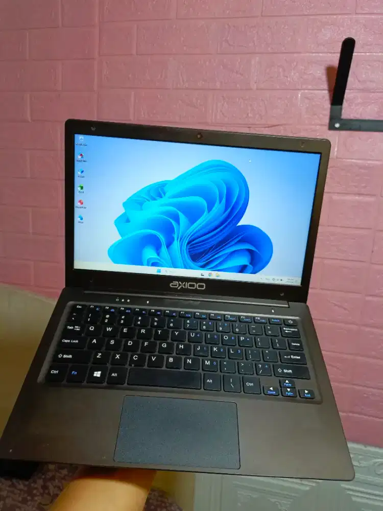Netbook Axioo Mybook 11G SSD 256GB RAM 4GB Windows 11 pro