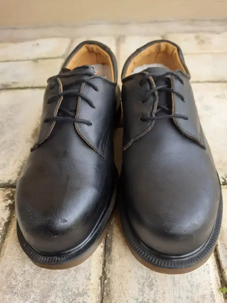 Dr martens safety size 37