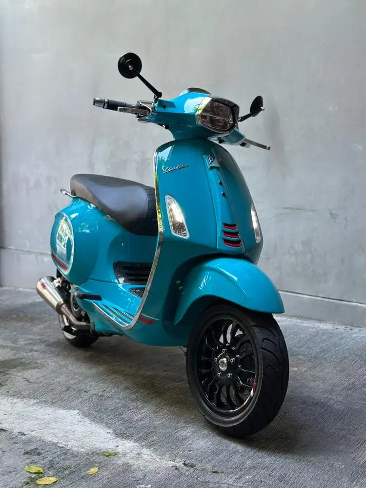 Vespa Sprint S ABS 2023 Biru