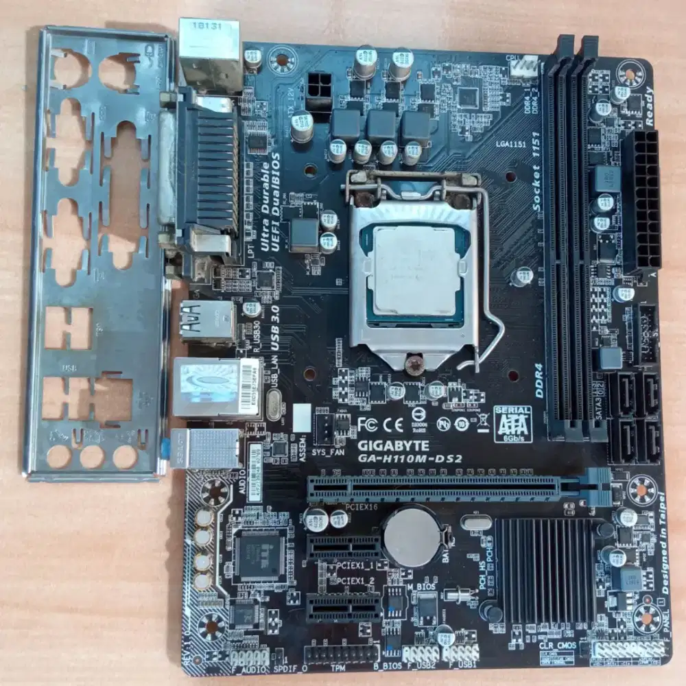 Gigabyte H110 + Intel Core i5-7500