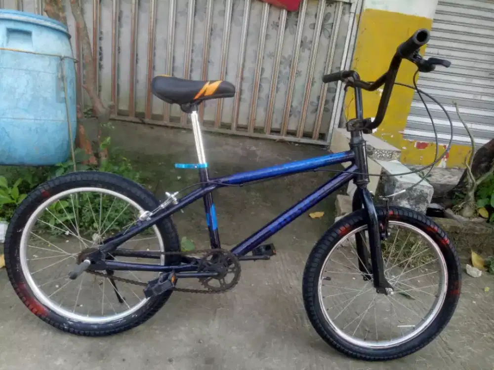 Sepeda BMX anak Siap kaka.ukuran 20.
