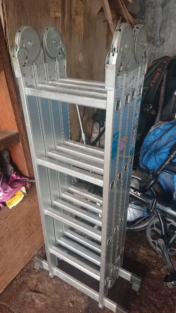 Tangga Lipat Serbaguna