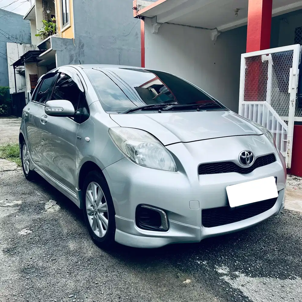 Toyota Yaris 2012 Bensin