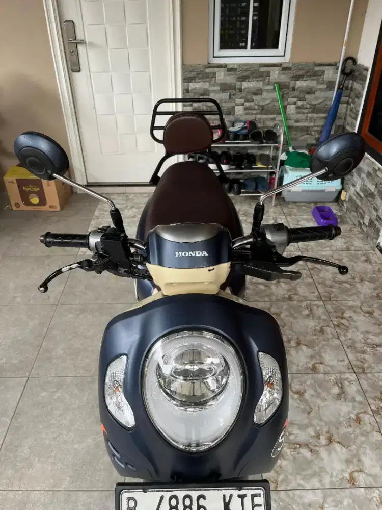 HONDA SCOOPY STYLISH