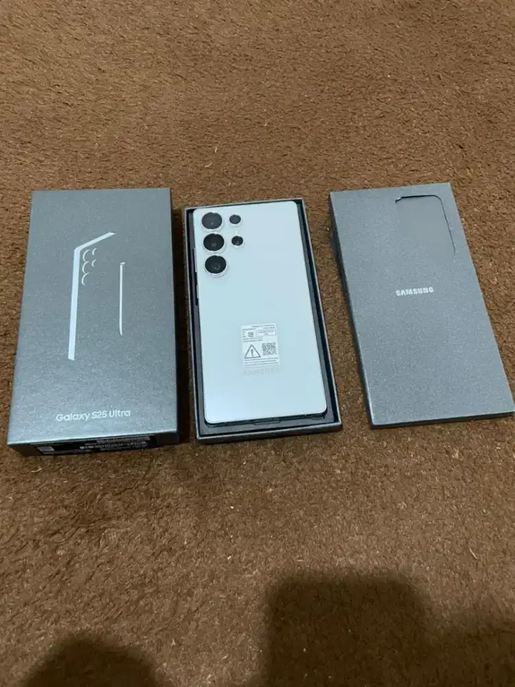 Samsung S25U 12/256 Like New