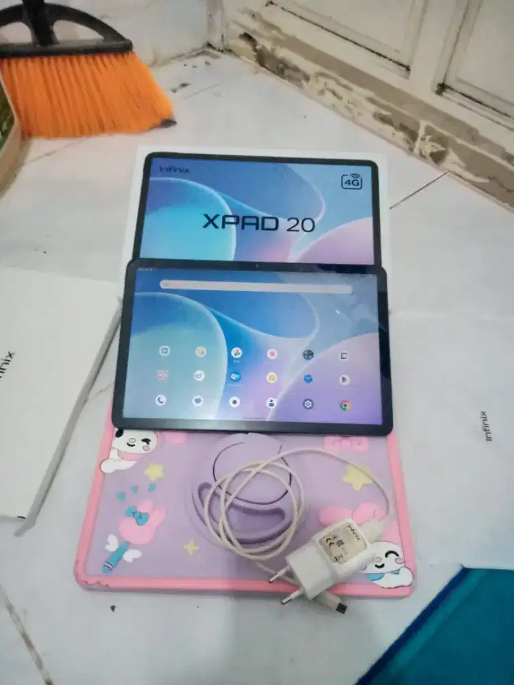 Infbix xpad 20 ram 4+4/128