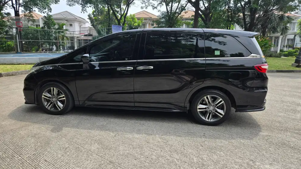 Honda Odyssey 2017 Bensin