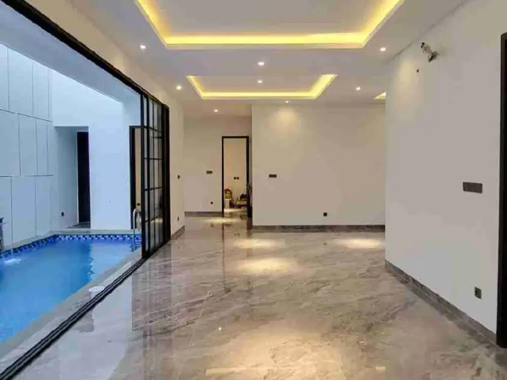 Brand new American Clasic kolam renang siap huni lokasi strategis selangkah ke Tol