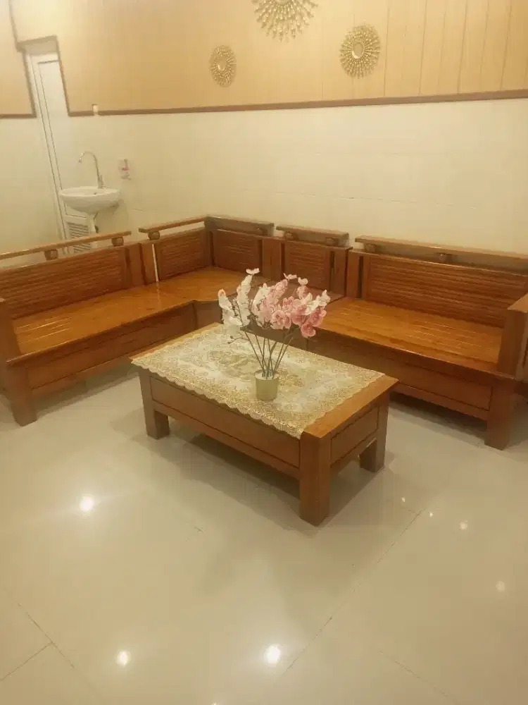 Kursi tamu sudut kayu jati
