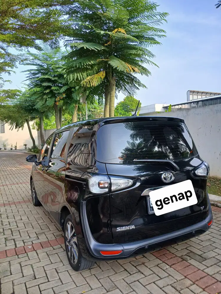 Toyota Sienta V Automatic AT 2016 KM Low Pajak Panjang Cash
