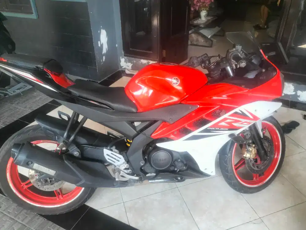Lagi BU , Jual Yamaha R15 V2