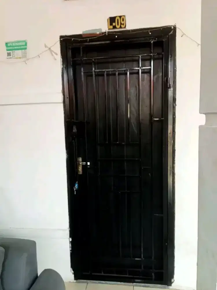 pintu minimalis klasik