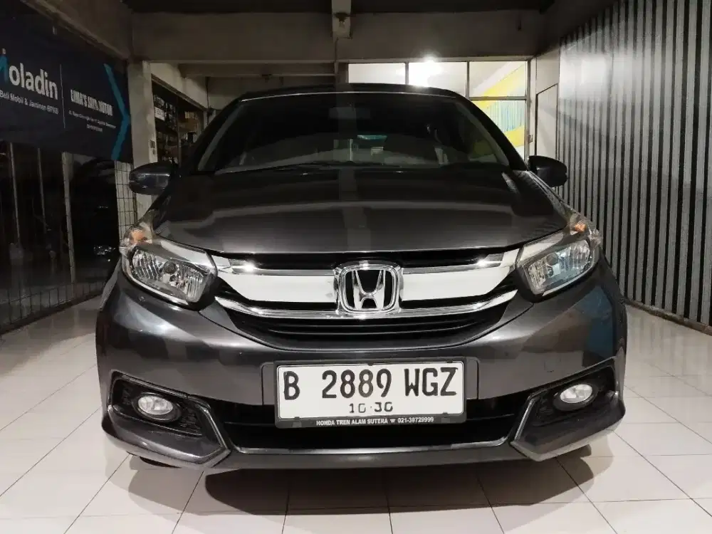Honda Mobilio E manual. 2018