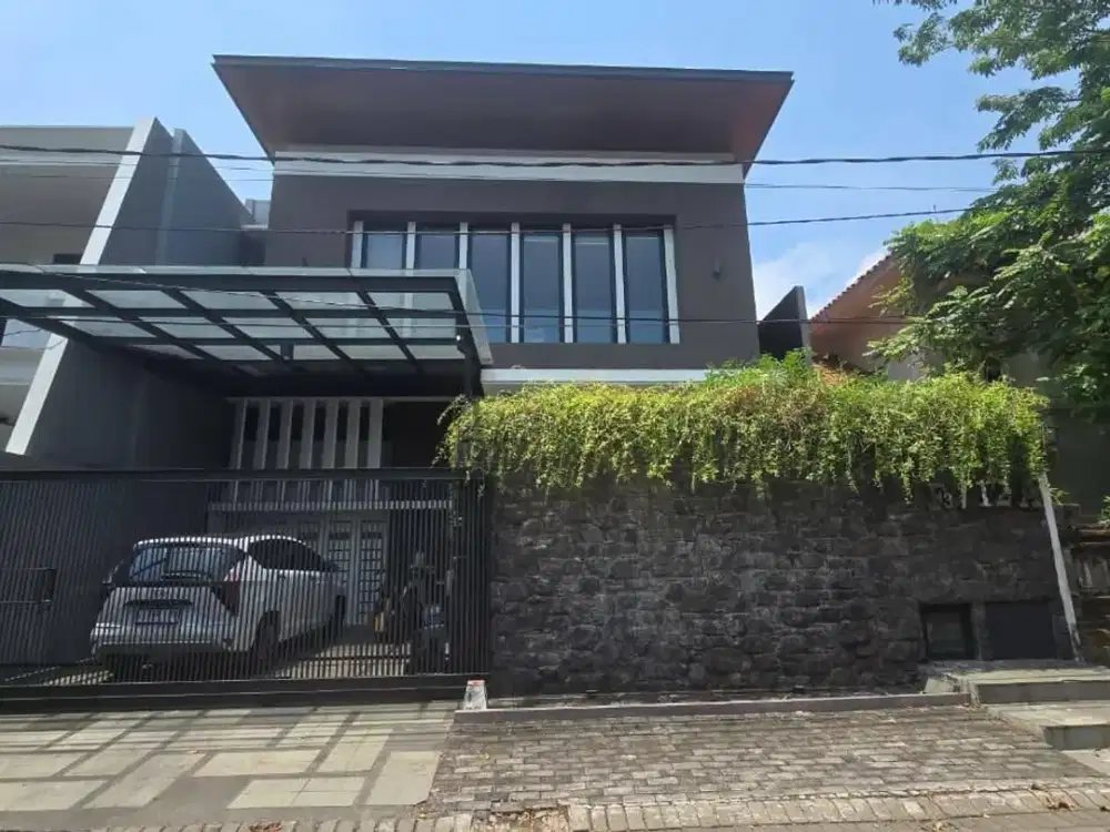 Rumah 2 Lantai Cocok Keluarga Besar di Galaxi Bumi Permai