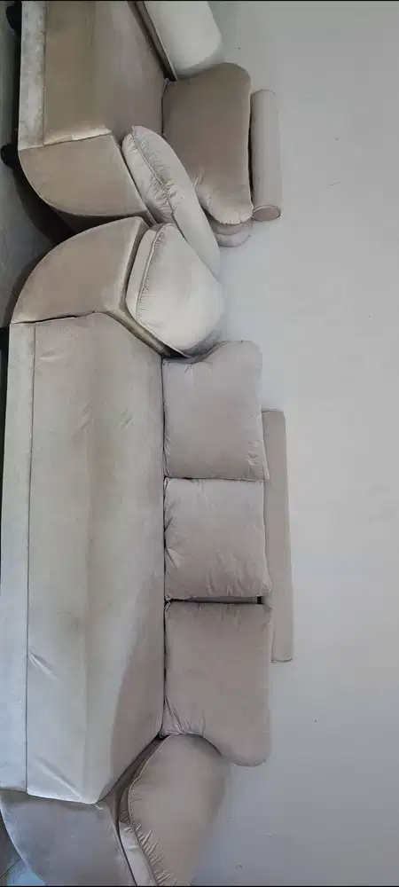 Sofa Suede Cream Kualitas Grade A