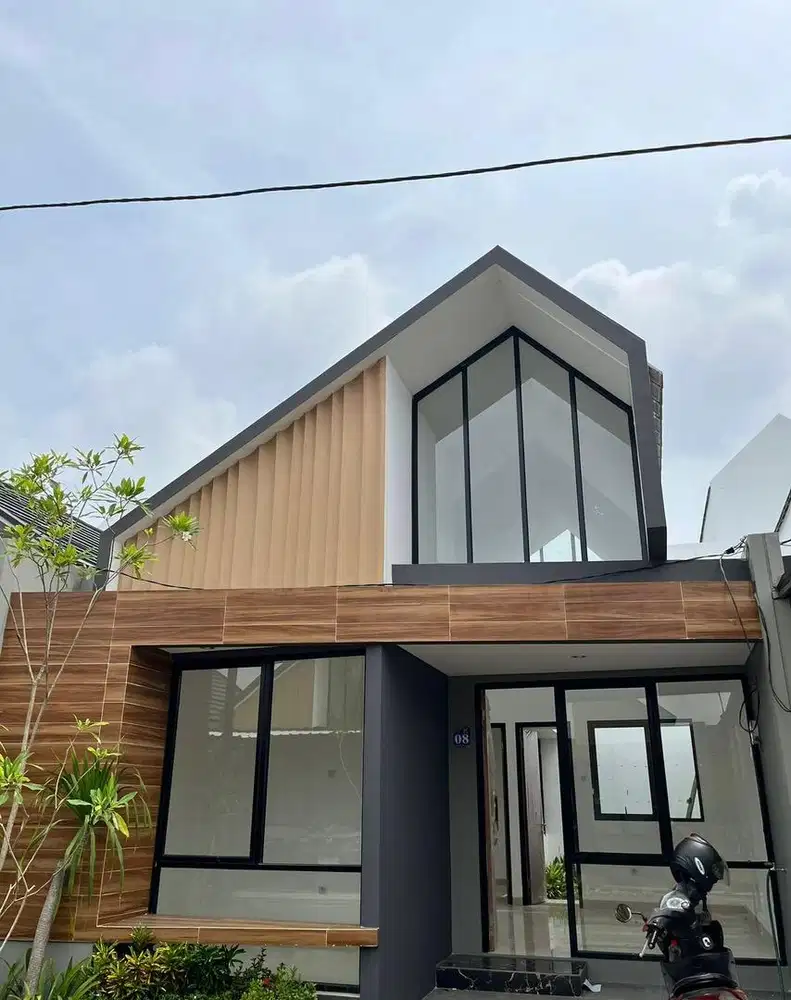 RUMAH DI KONTRAKKAN TREVISTA HILLS KEBAYORAN RESIDENCE