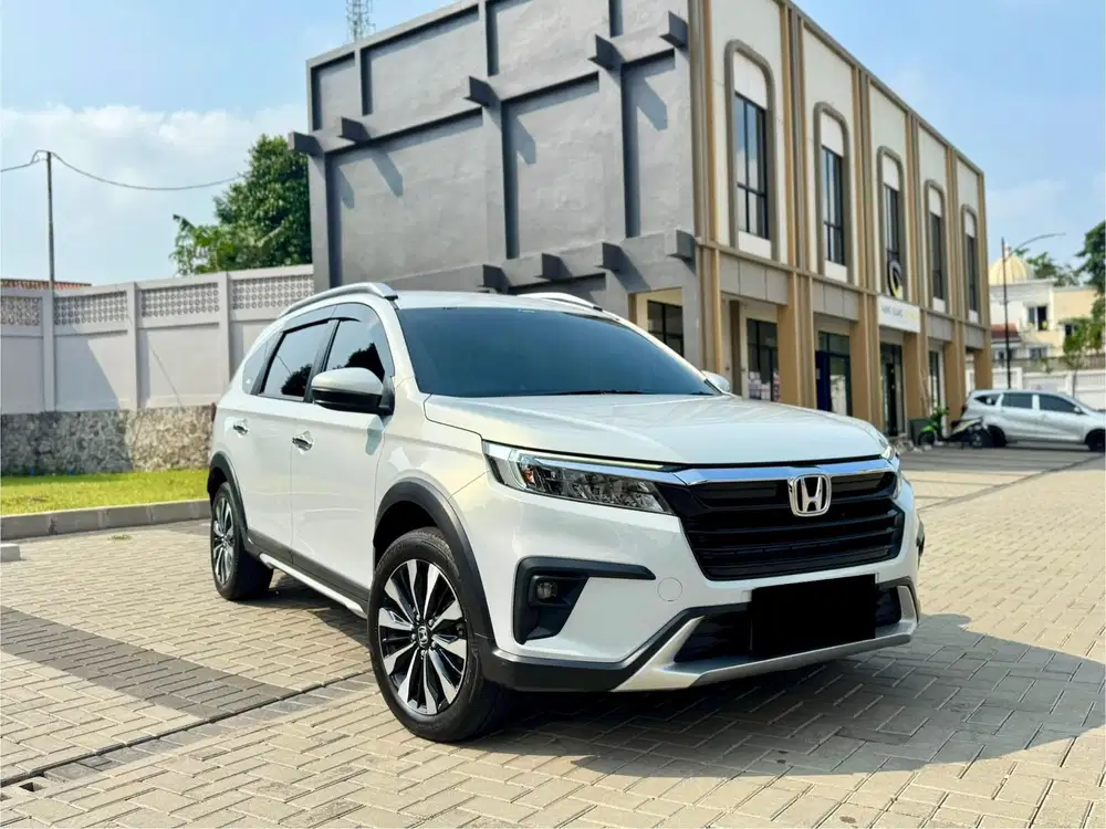 (KM 23 RIBU) Honda BRV Prestige CVT Putih 2023! Gress sangat terawat