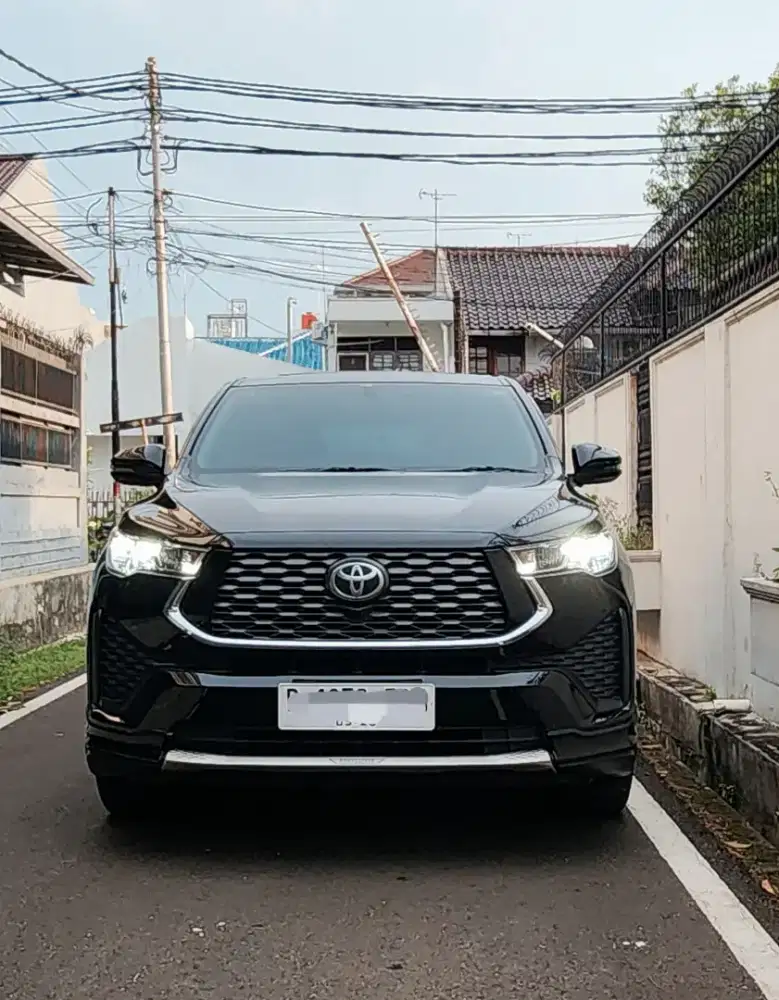 Toyota Innova Zenix V Hybrid Modelista 2023