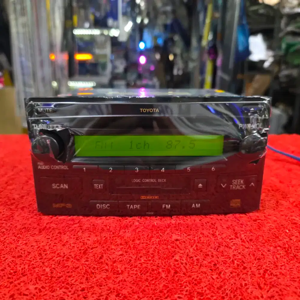 Head Unit TOYOTA INNOVA 2007-2010 Kaset CD Radio FM AM Orisinil